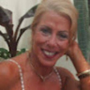 Meet your Posher, Theresa